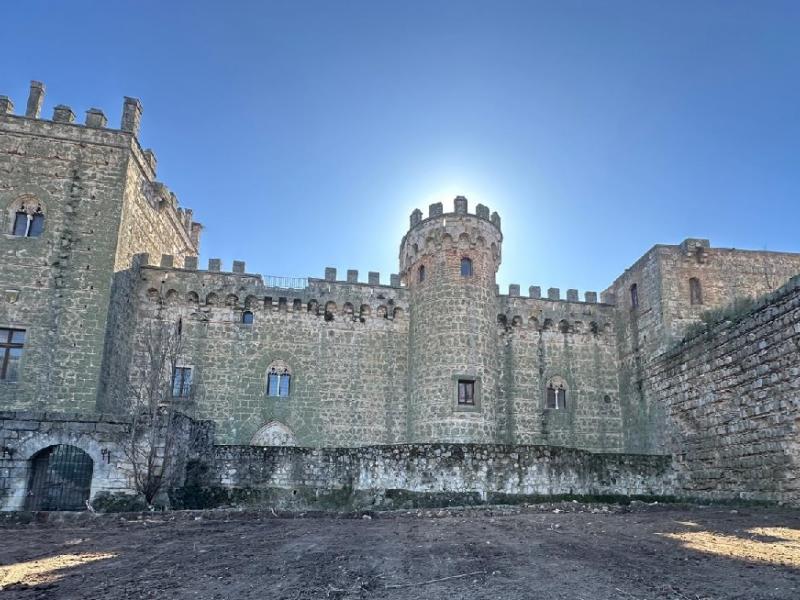 Castillo El casar de Escalona